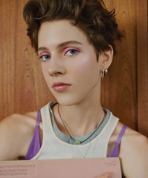 Celvoke(セルヴォーク)の「Celvoke / ヴァティック アイズ S(アイシャドウ・レディース・03 ミルキーマロウ/04 ホットビスター/05 ソークドパンジー/06 ファジーデイズ/02 チェダーメルト/EX01 ロンリードリーマー/01 メイズ・FREE)」の16枚目の写真