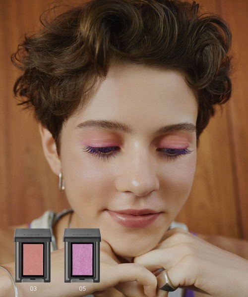 Celvoke(セルヴォーク)の「Celvoke / ヴァティック アイズ S(アイシャドウ・レディース・03 ミルキーマロウ/04 ホットビスター/05 ソークドパンジー/06 ファジーデイズ/02 チェダーメルト/EX01 ロンリードリーマー/01 メイズ・FREE)」の22枚目の写真