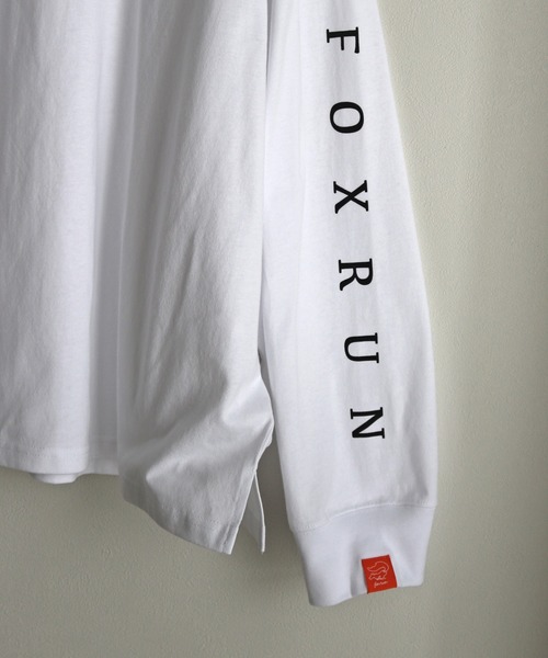 COURO(コウロ)の「【FOXRUN/フォックスラン】 GO OUT掲載アイテム Embroidered logo pocket L/S -Tee(Tシャツ/カットソー・メンズ・ブラック/オートミール/ホワイト/チャコール・L/M)」の6枚目の写真