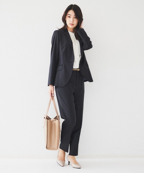 UNTITLED(アンタイトル)の「【通勤スーツ】ウーステッド テーパードパンツ(その他パンツ・レディース・ブルー系その他/グレー/ネイビー系2・01/02/03/04/42/44/46/48/50/00)」の5枚目の写真