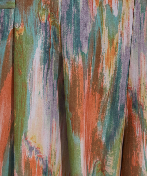 NOMINE(ノミネ)の「水彩アート ニュアンス柄 タックパンツ(その他パンツ・レディース・オレンジ/グリーン/グレイッシュブルー/その他1/その他2/その他3/その他・S/M)」の8枚目の写真