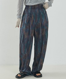 NOMINE（ノミネ）の「水彩アート ニュアンス柄 タックパンツ（その他パンツ）」