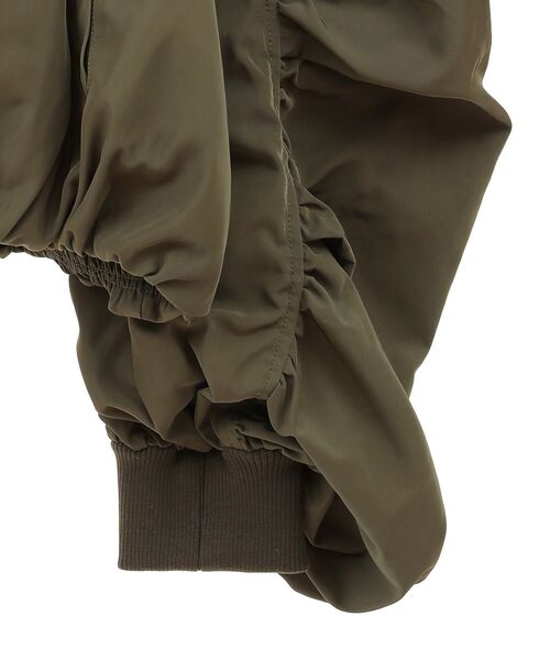 Sugar spoon(シュガースプーン)の「・SUGAR SPOON ボリュームギャザーMA-1(ブルゾン・レディース・アイボリー/ブラック/カーキ・FREE)」の7枚目の写真