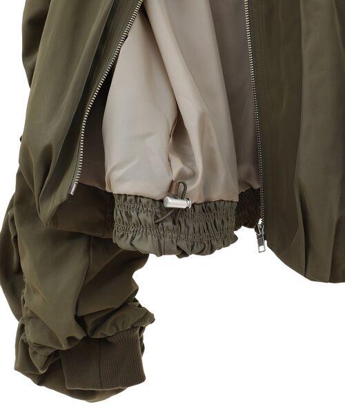 Sugar spoon(シュガースプーン)の「・SUGAR SPOON ボリュームギャザーMA-1(ブルゾン・レディース・アイボリー/ブラック/カーキ・FREE)」の11枚目の写真