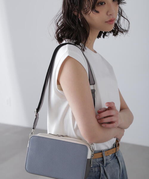 FREE'S MART（フリーズマート）の「◆Ｗジップバッグ（ショルダーバッグ・レディース・ホワイト/ブラック/ブルー・ﾌﾘ-）」の9枚目の写真