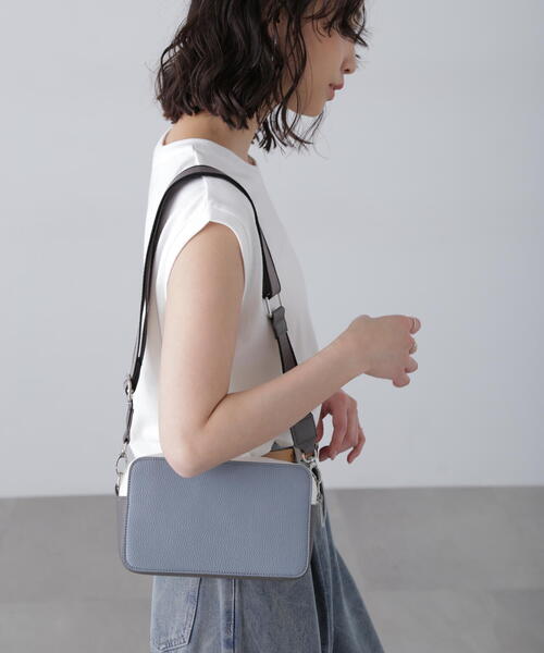 FREE'S MART（フリーズマート）の「◆Ｗジップバッグ（ショルダーバッグ・レディース・ホワイト/ブラック/ブルー・ﾌﾘ-）」の3枚目の写真