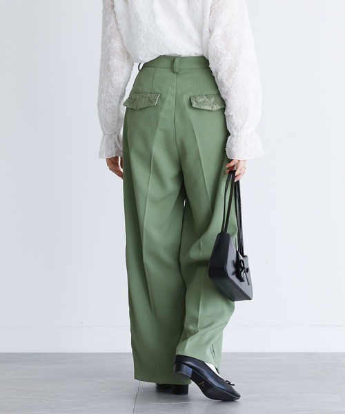 somari imagination（ソマリ イマジネーション）の「『脇レースパンツ』（スラックス・レディース・ライトグリーン/ブラック・2/1）」の5枚目の写真