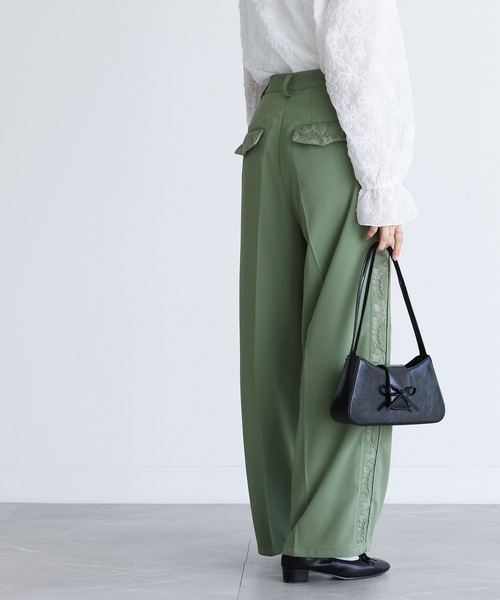 somari imagination（ソマリ イマジネーション）の「『脇レースパンツ』（スラックス・レディース・ライトグリーン/ブラック・2/1）」の6枚目の写真