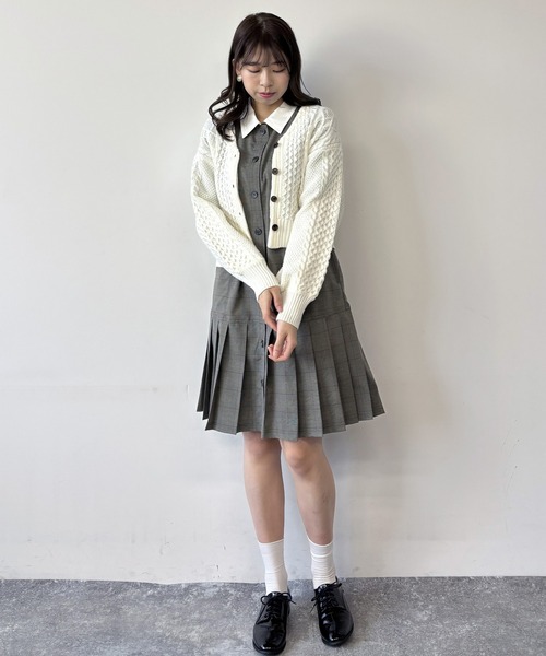 NICOLE CLUB(ニコル クラブ)の「ケーブルニットカーディガン(カーディガン/ボレロ・レディース・その他/ピンク/オフホワイト・FREE)」の22枚目の写真