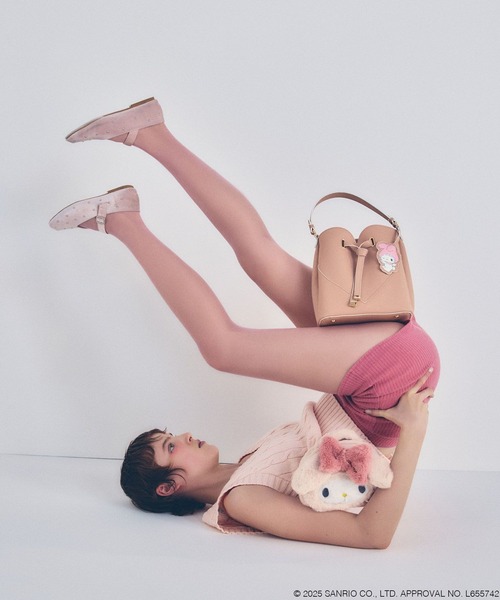 VIS（ビス）の「【マイメロディ&クロミ】 VIS別注モデルハートカットバッグ＆チャームSET（ハンドバッグ・レディース・ピンク/ブラック・FREE）」の5枚目の写真