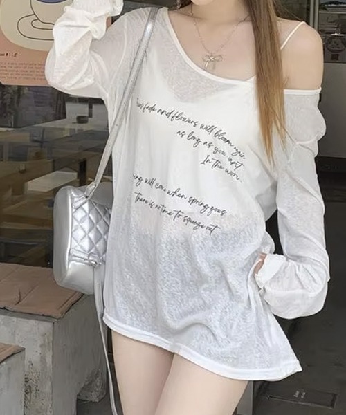 ALTROSE(アルトローズ)の「シアー ロゴ オーバーサイズ プリント ロンT(Tシャツ/カットソー・レディース・ブラック/ホワイト・FREE)」の8枚目の写真