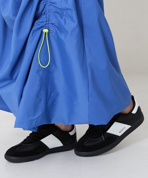 ORiental TRaffic（オリエンタルトラフィック）の「フラットソール配色スニーカー/OT3759（スニーカー・レディース・ピンク/ブラック/ブルー・35/36/37/38/39/40/41/42）」の5枚目の写真