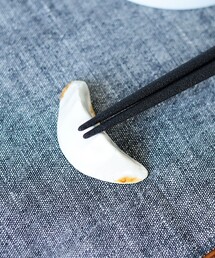 BEAMS JAPAN（ビームス　ジャパン）の「イホシロ窯 / 箸置き ハイカロリーシリーズ（カトラリー）」
