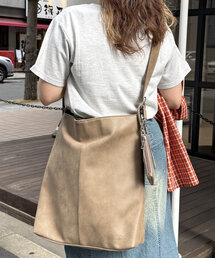 CPCM（シーピーシーエム）の「スウェードライクショルダーバッグ（ショルダーバッグ）」