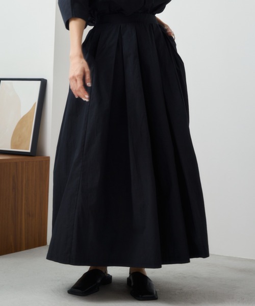 Libra Cue（リブラ キュー）の「タックボリュームロングスカート（スカート・レディース・その他1/ブラウン/ブラック・FREE）」の6枚目の写真