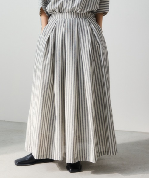 Libra Cue（リブラ キュー）の「タックボリュームロングスカート（スカート・レディース・その他1/ブラウン/ブラック・FREE）」の18枚目の写真