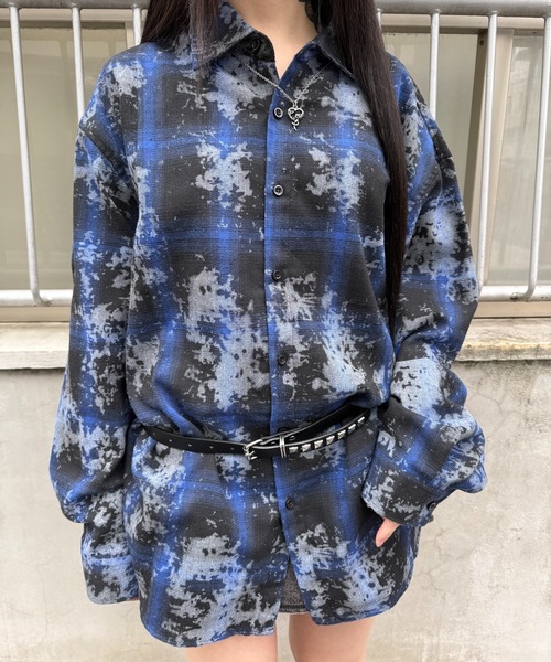 Figments（フィグメンツ）の「ブリーチチェックシャツ（シャツ/ブラウス・レディース・ブラック/レッド/ブルー・FREE）」の3枚目の写真