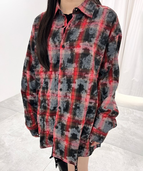 Figments（フィグメンツ）の「ブリーチチェックシャツ（シャツ/ブラウス・レディース・ブラック/レッド/ブルー・FREE）」の4枚目の写真