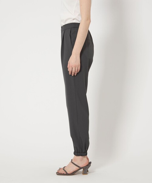 UNITED ARROWS(ユナイテッドアローズ)の「クリーン ツイル ジョガーパンツ(その他パンツ・レディース・ダークグレー/ブラック・36/38/40/34)」の7枚目の写真