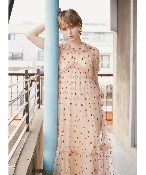 COEL(コエル)の「オリジナル刺繍チュールワンピース(ワンピース・レディース・ベージュ/グレー/ブラック・38/36)」の10枚目の写真