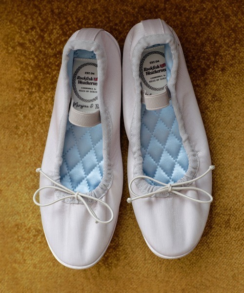 ROCKFISH WEATHERWEAR(ロックフィッシュウェザーウェア)の「WISLEY SCRUNCH FLATS(バレエシューズ・レディース・ブラック/ベージュ/イエロー系/グレー/ブルー/ホワイト/ピンク・23.0cm/23.5cm/24.0cm/24.5cm/25.0cm)」の10枚目の写真