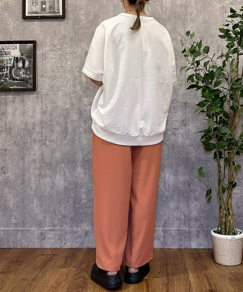 HONEYSUCKLE ROSE（ハニーサックルローズ）の「【HONEYSUCKLE ROSE】コクーンシルエットドルマンＴシャツ（Tシャツ/カットソー・レディース・ダークグレー/ピンク/オフホワイト・M/L）」の15枚目の写真