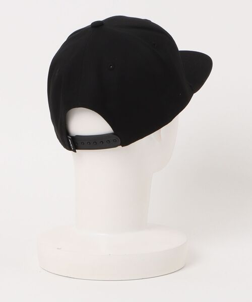 RVCA(ルーカ)の「RVCA/ルーカ キャップ TWILL SNAPBACKⅡ BF041-950(キャップ・メンズ・ブラック×ホワイト/ブラウン/ブラック×ブラック/ナチュラル・FREE)」の5枚目の写真
