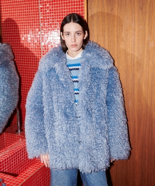 jakke（ジャッキー）の「ANTONIA（その他アウター・レディース・ライトブラウン/ライトブルー・S）」の2枚目の写真