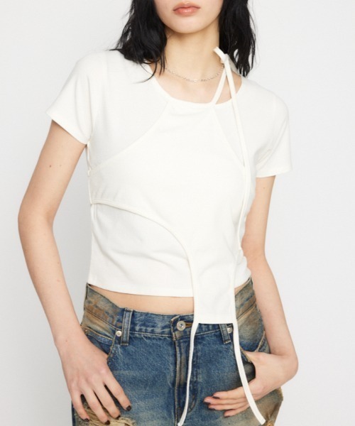 LAGUA GEM(ラグアジェム)の「NECK RIBBON CROP Tシャツ(Tシャツ/カットソー・レディース・ホワイト/ブラック/ライトピンク・FREE)」の2枚目の写真