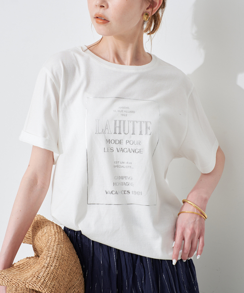 SLOBE IENA（スローブイエナ）の「LA HUTTE/ラ ユット SLOBE別注 ロゴTEE（Tシャツ/カットソー・レディース・ブラック/ホワイト/チャコールグレー・FREE）」の2枚目の写真