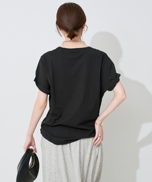 SLOBE IENA（スローブイエナ）の「LA HUTTE/ラ ユット SLOBE別注 ロゴTEE（Tシャツ/カットソー・レディース・ブラック/ホワイト/チャコールグレー・FREE）」の10枚目の写真