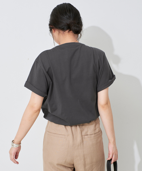 SLOBE IENA（スローブイエナ）の「LA HUTTE/ラ ユット SLOBE別注 ロゴTEE（Tシャツ/カットソー・レディース・ブラック/ホワイト/チャコールグレー・FREE）」の19枚目の写真