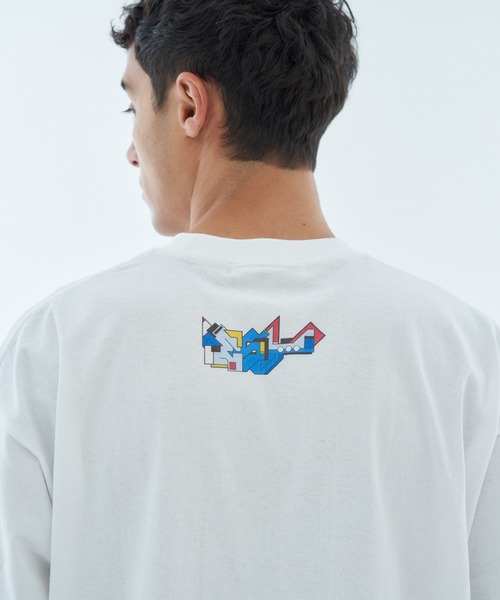 ESTNATION（エストネーション）の「ESTNATION / DELTA プリントショートスリーブTシャツ（Tシャツ/カットソー・メンズ・ホワイト/ブラック/ピンク・MEDIUM/LARGE/SMALL/X-LARGE）」の12枚目の写真