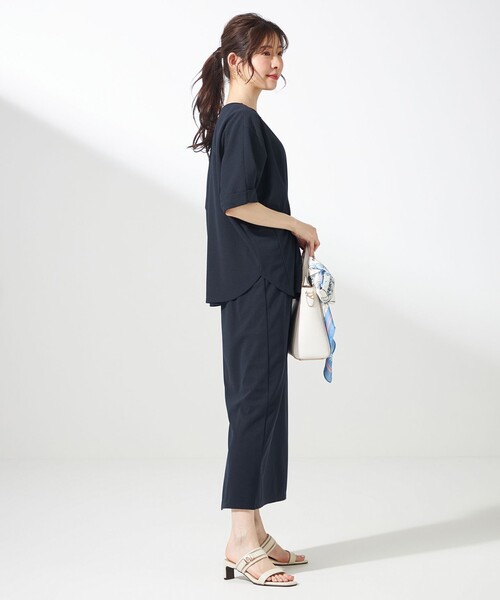 ANY SIS（エニィスィス）の「【前後着用・UVケア・洗える】2WAYジョーゼットジャージードルマン カットソー（Tシャツ/カットソー・レディース・黄土色系/アイボリー系/ダークグリーン系/ネイビー系・4）」の16枚目の写真