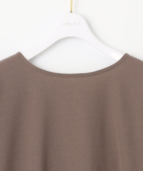 ANY SIS（エニィスィス）の「【前後着用・UVケア・洗える】2WAYジョーゼットジャージードルマン カットソー（Tシャツ/カットソー・レディース・黄土色系/アイボリー系/ダークグリーン系/ネイビー系・4）」の9枚目の写真