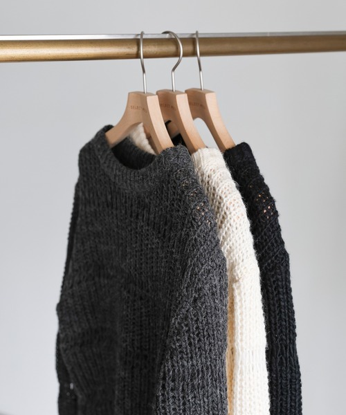 select MOCA by son（セレクトモカバイソン）の「センタースリット