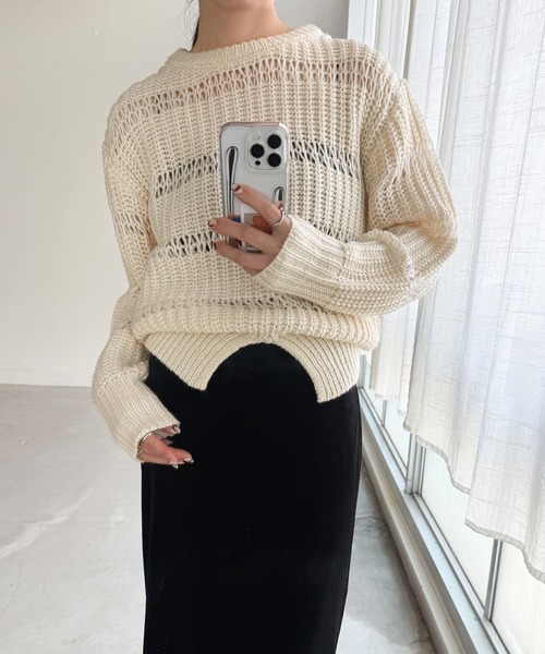 select MOCA by son（セレクトモカバイソン）の「センタースリット透かし編みニット（ニット/セーター・レディース・チャコール/アイボリー/ブラック・FREE）」の9枚目の写真