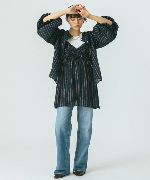 ROSE BUD(ローズバッド)の「(mag.by c)VOLUME SLEEVE BLOUSE(シャツ/ブラウス・レディース・ネイビー/ピンク・ONE SIZE)」の7枚目の写真