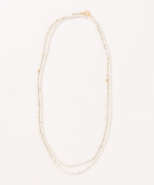 qualite(カリテ)の「ストーンロングネックレス(ネックレス・レディース・ホワイト/ブルー・フリー)」の4枚目の写真