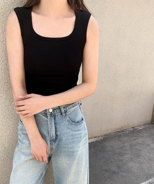 LOWO(ロワ)の「綿混ノースリーブカットソー(Tシャツ/カットソー・レディース・チャコールグレー/グレー/ブラック/ベージュ/ブラウン/ホワイト・2L/L/M)」の3枚目の写真