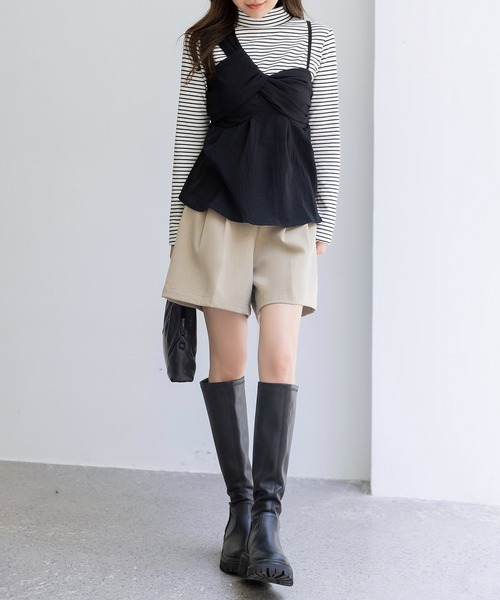 DAY CLOSET(デイ クローゼット)の「【上品に決まるダブルタック】オックス風ハイウエストスラックスショートパンツ レディース(その他パンツ・レディース・ブラック/サンドベージュ/ライトカーキ/グレー・M/S/L)」の15枚目の写真