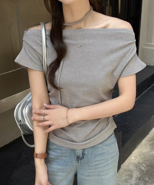 LAC-VERT(ラック・ヴェール)の「2WAYオフショルトップス(タイ付き)(Tシャツ/カットソー・レディース・ブラック/グレー/オフホワイト/イエロー・FREE)」の22枚目の写真