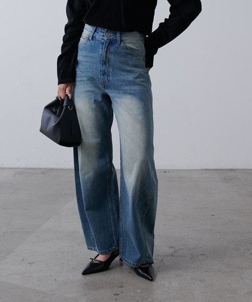 Lui's（ルイス）の「カーブデニム（デニムパンツ・レディース・インディゴブルー/ブラック・36/38）」の2枚目の写真