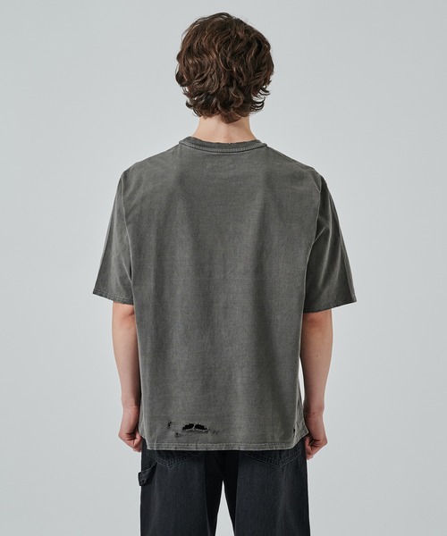 markaware(マーカウェア)の「CREW NECK DAMAGED TEE(Tシャツ/カットソー・メンズ・ダークグレー・1/2)」の6枚目の写真