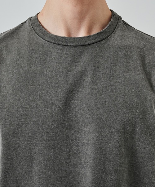 markaware(マーカウェア)の「CREW NECK DAMAGED TEE(Tシャツ/カットソー・メンズ・ダークグレー・1/2)」の11枚目の写真