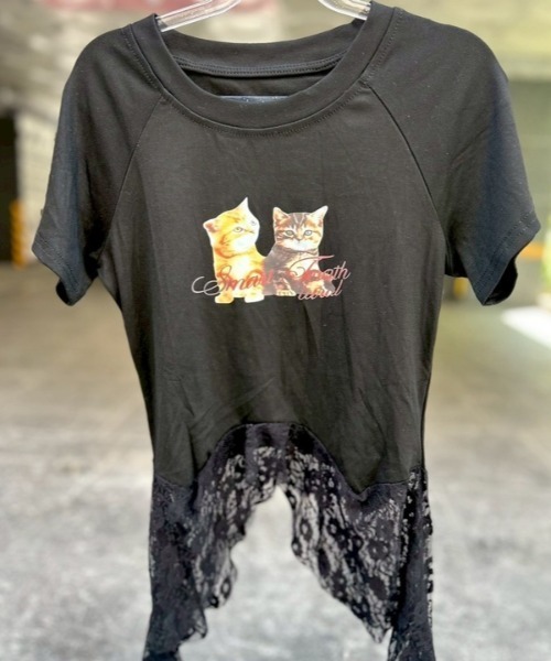 ipugo（イプゴ）の「ipugo/イプゴ キャットプリント レースクロップドTEE Tシャツ 秋物 秋服 2026年秋冬（Tシャツ/カットソー・レディース・ホワイト/ブラック・FREE）」の12枚目の写真