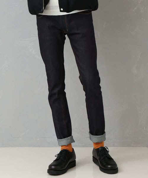 UNITED TOKYO（ユナイテッドトウキョウ）の「スーピマスキニーデニム（デニムパンツ・メンズ・インディゴブルー/ブラック/ホワイト・3/2/1）」の3枚目の写真