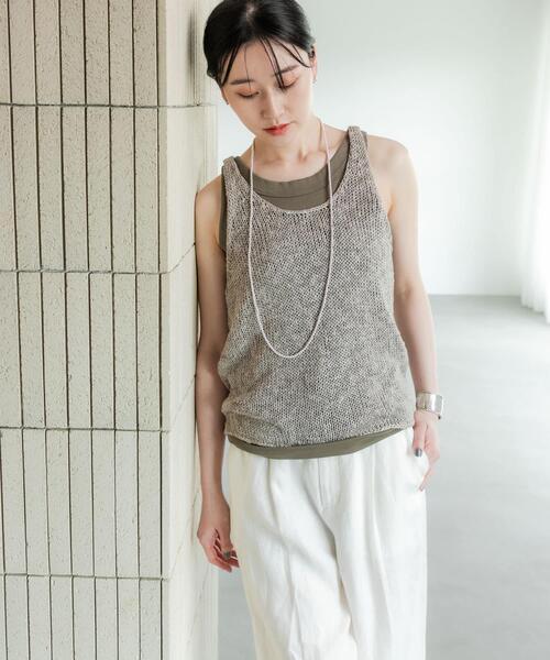 URBAN RESEARCH（アーバンリサーチ）の「ローズベトールフライスタンクトップ（タンクトップ・レディース・ブラック/オフホワイト/カーキ・FREE）」の17枚目の写真
