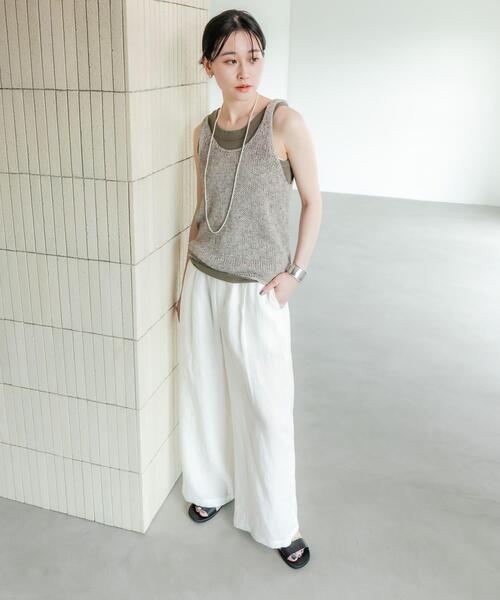 URBAN RESEARCH（アーバンリサーチ）の「ローズベトールフライスタンクトップ（タンクトップ・レディース・ブラック/オフホワイト/カーキ・FREE）」の19枚目の写真