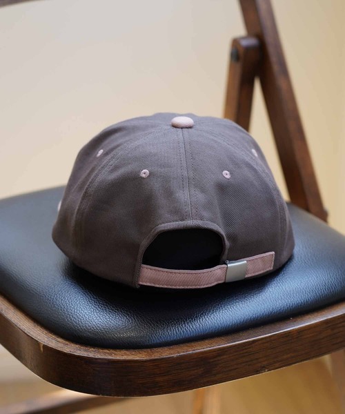 Mighty Shine（マイティシャイン）の「BICOLOR BRIDGE CAP TYPE３（キャップ・メンズ・ブラウン/ワインレッド/ブルーグレー/ライトベージュ/ダークベージュ・L/M）」の17枚目の写真